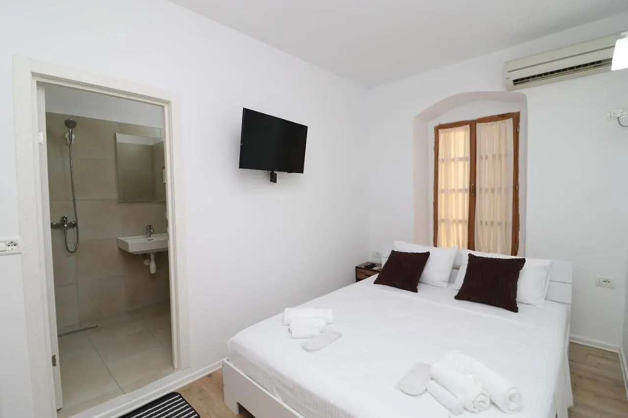 Vlorë Gaia Bed & Breakfast